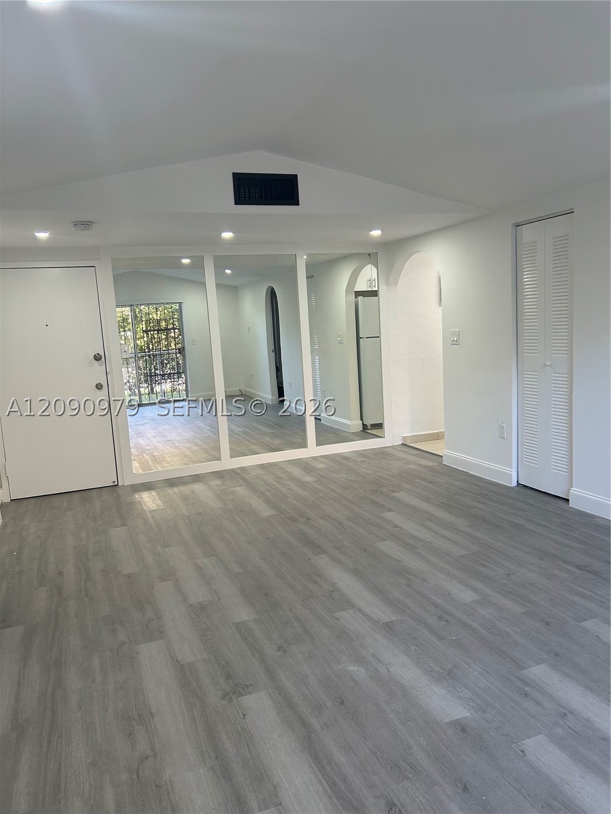 4725 NW 7th St #110-3, Miami FL 33126