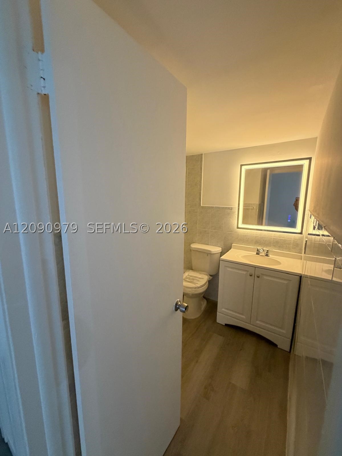 4725 NW 7th St #110-3, Miami FL 33126