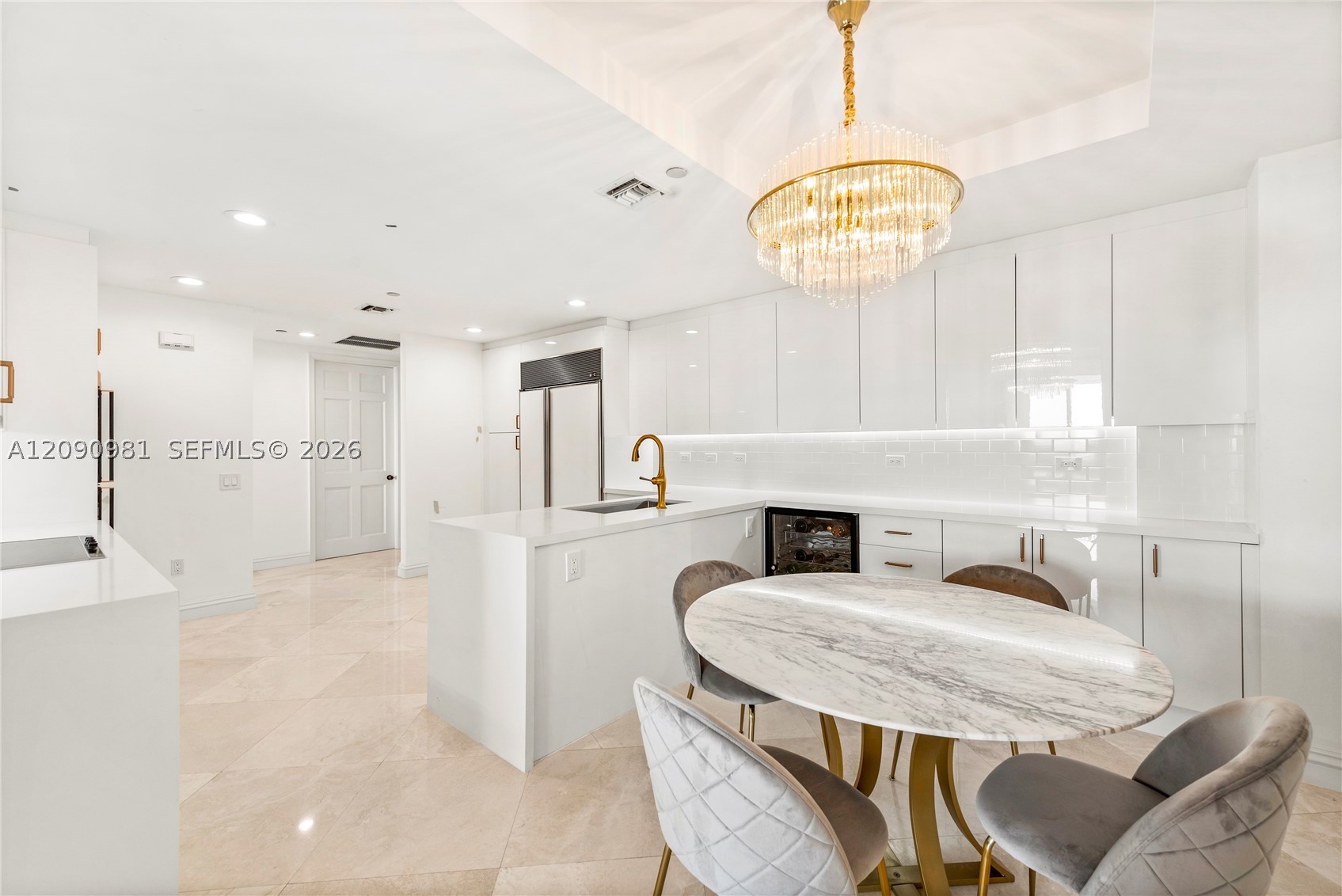 7642 Fisher Island Dr #7642, Miami Beach FL 33109
