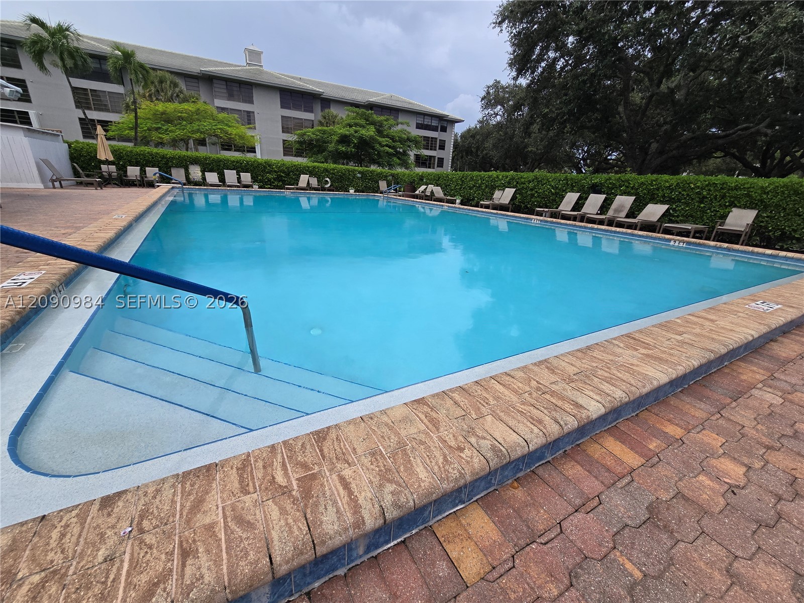 1526 Whitehall Dr #304, Davie FL 33324