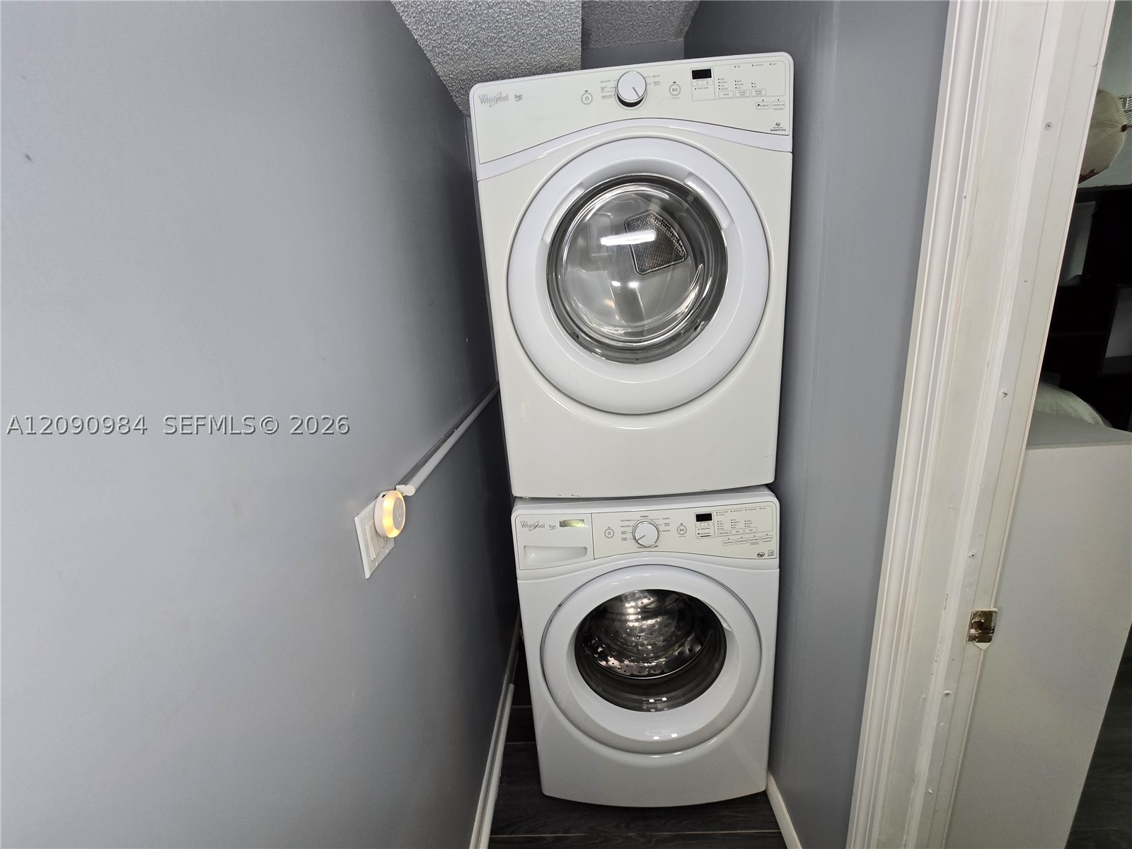 1526 Whitehall Dr #304, Davie FL 33324
