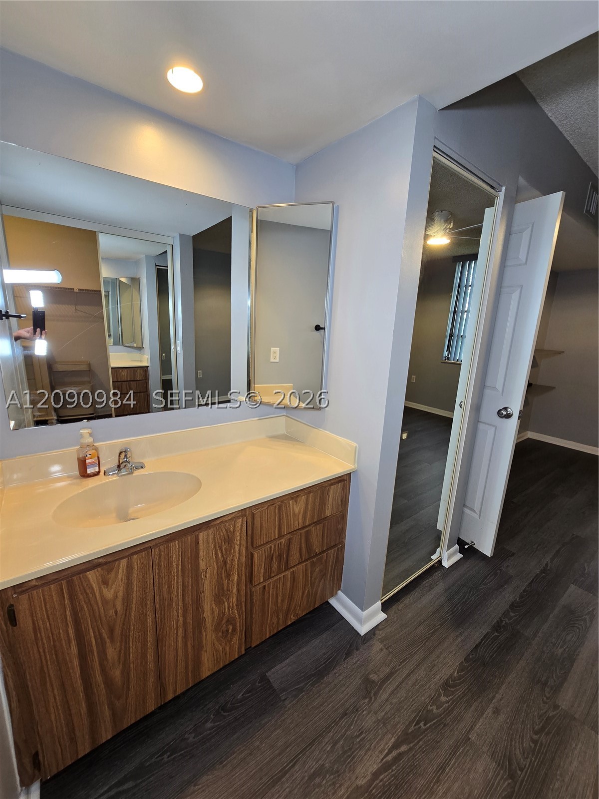1526 Whitehall Dr #304, Davie FL 33324