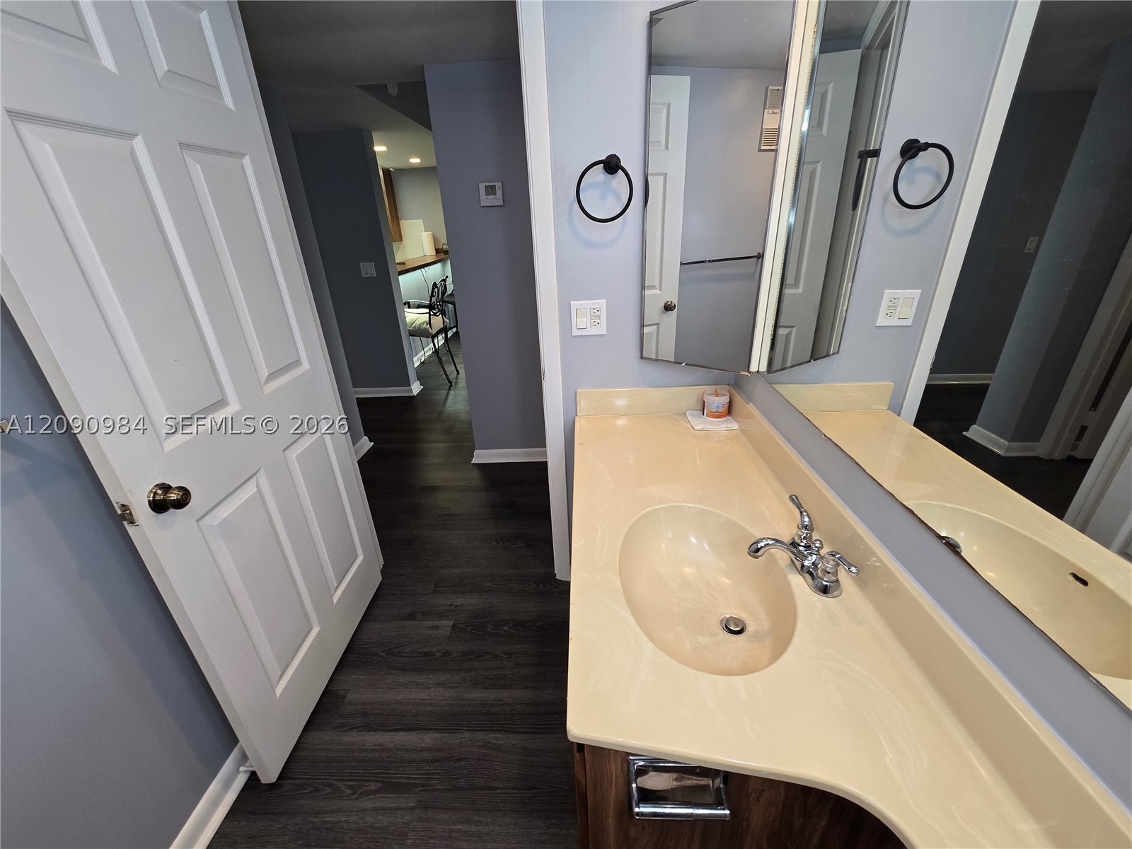 1526 Whitehall Dr #304, Davie FL 33324