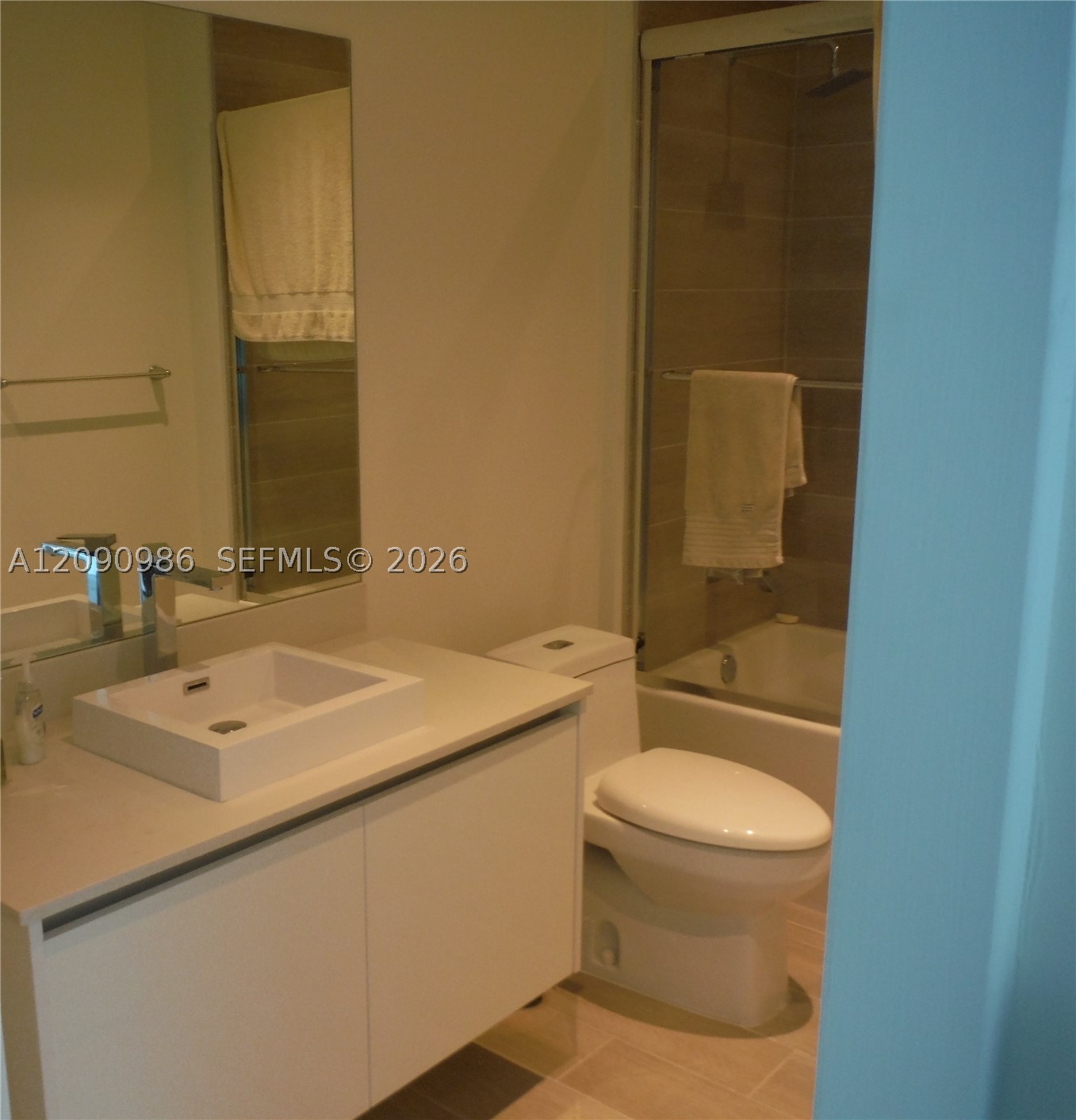 1600 SW 1st Ave #811, Miami FL 33129