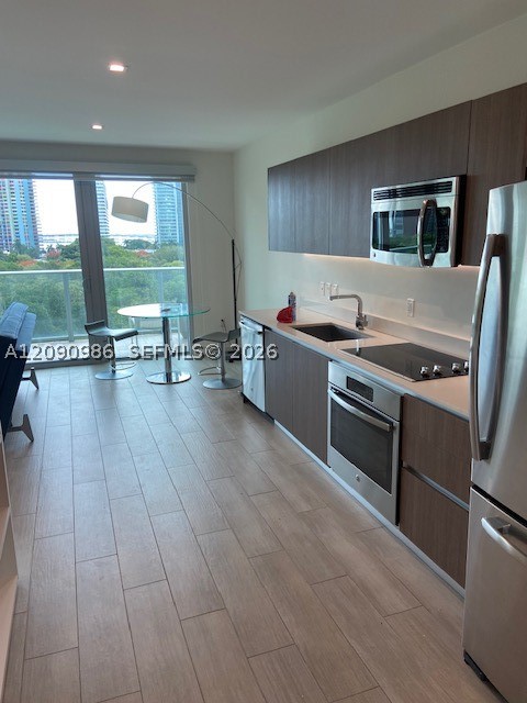 1600 SW 1st Ave #811, Miami FL 33129