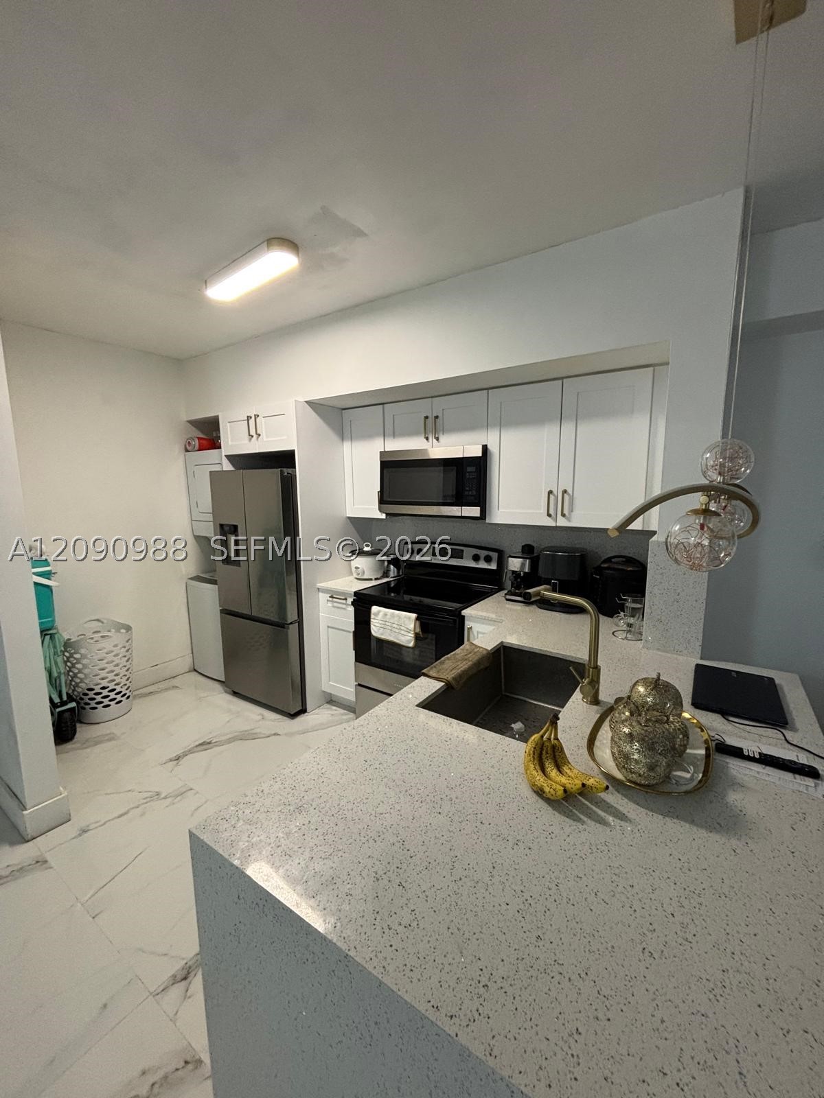 5077 NW 7th St #912, Miami FL 33126