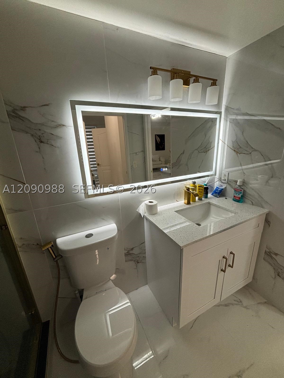 5077 NW 7th St #912, Miami FL 33126