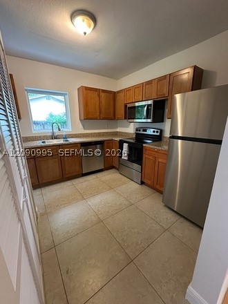 5920 SW 59th St, Miami FL 33143