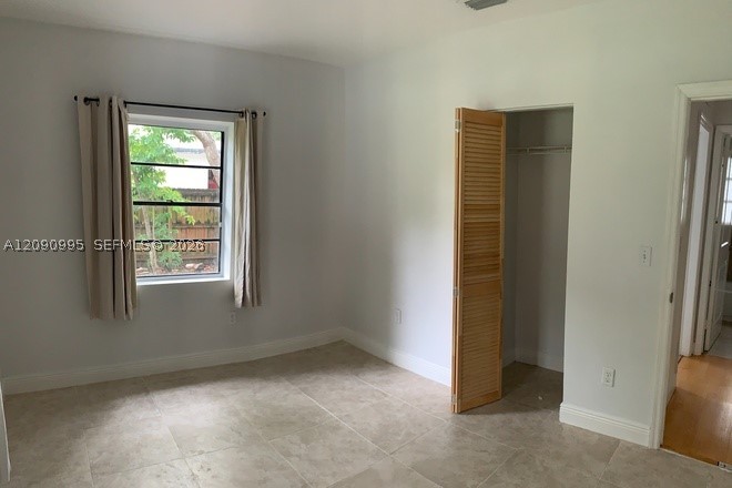 5920 SW 59th St, Miami FL 33143