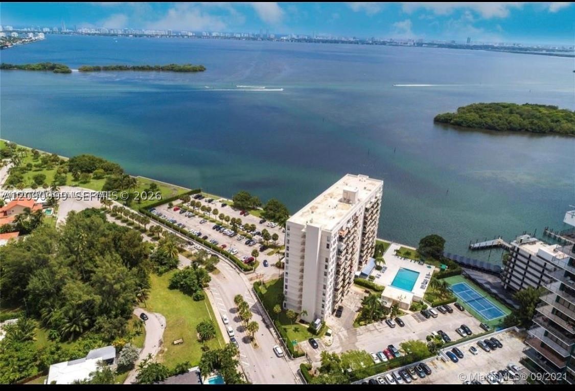 880 NE 69th St #7M, Miami FL 33138