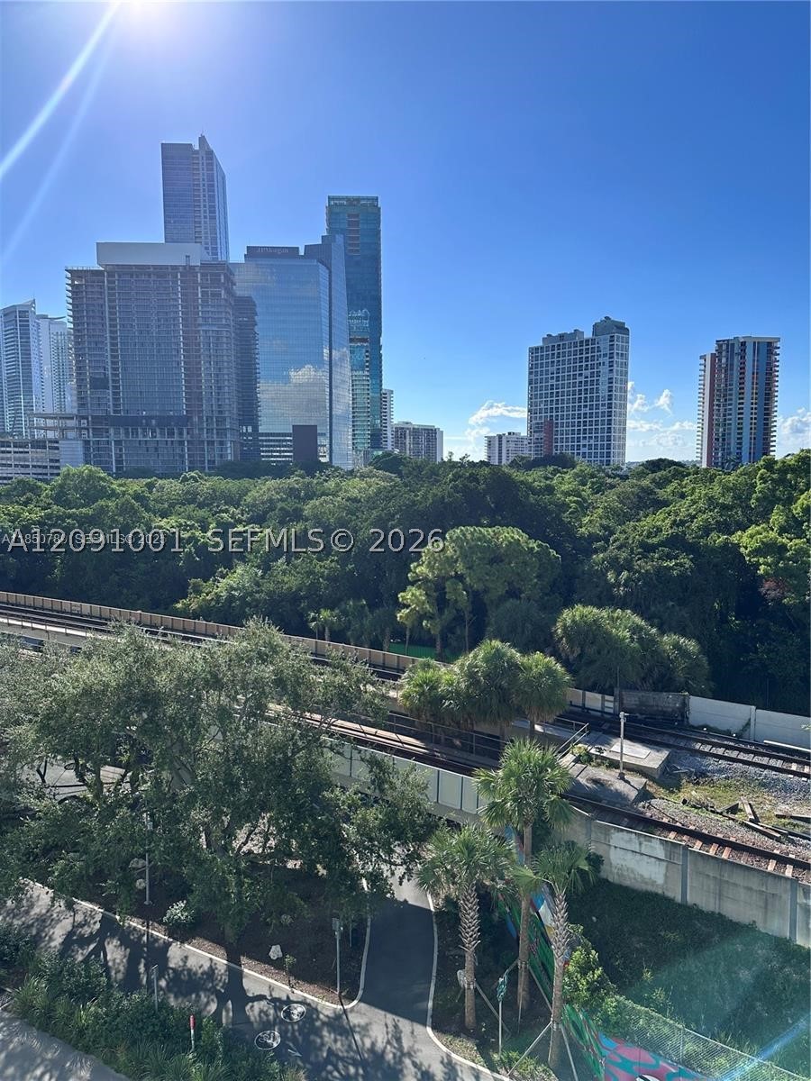 1600 SW 1st Ave #605, Miami FL 33129