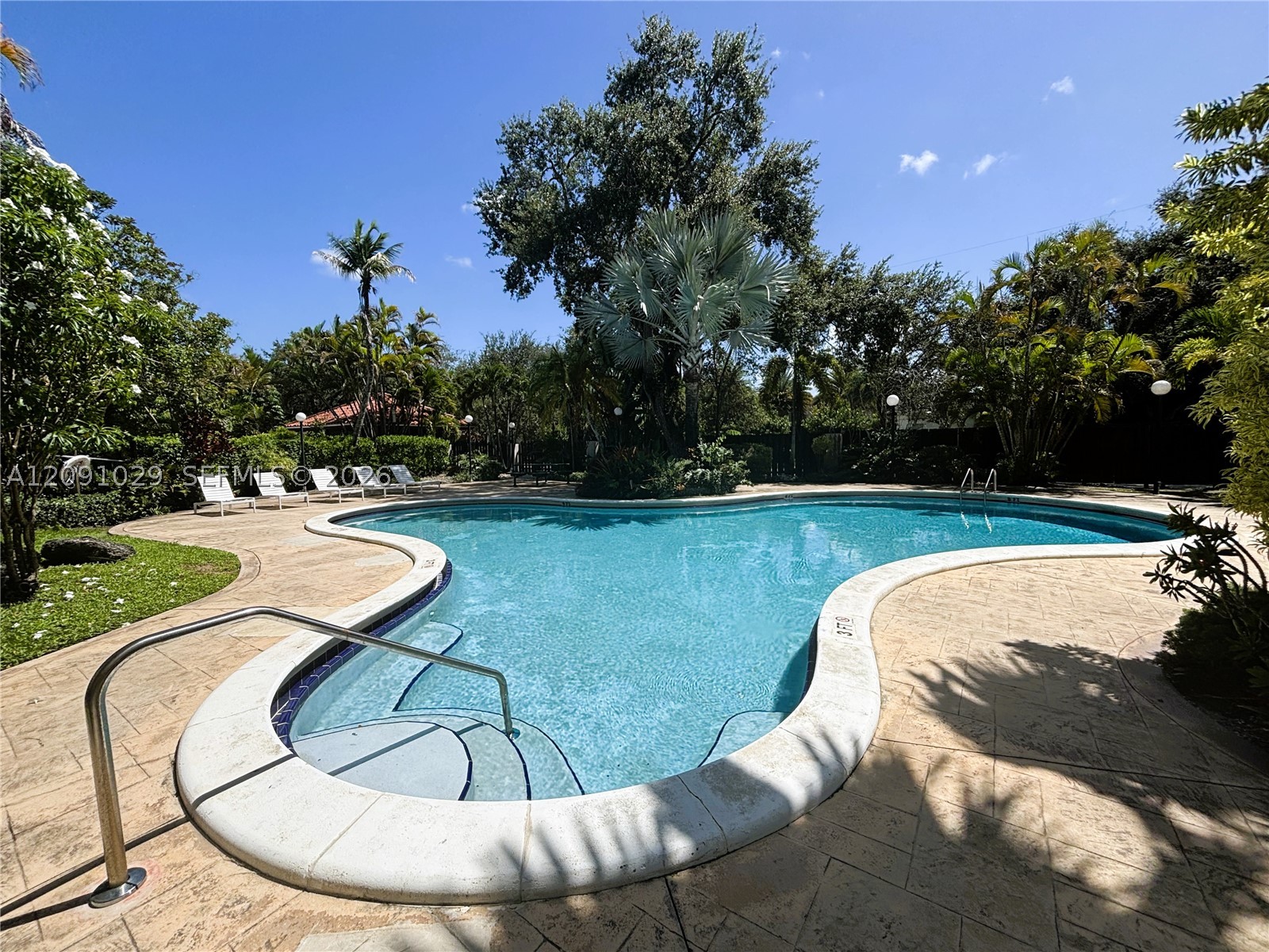 6900 N Kendall Dr #A310, Pinecrest FL 33156