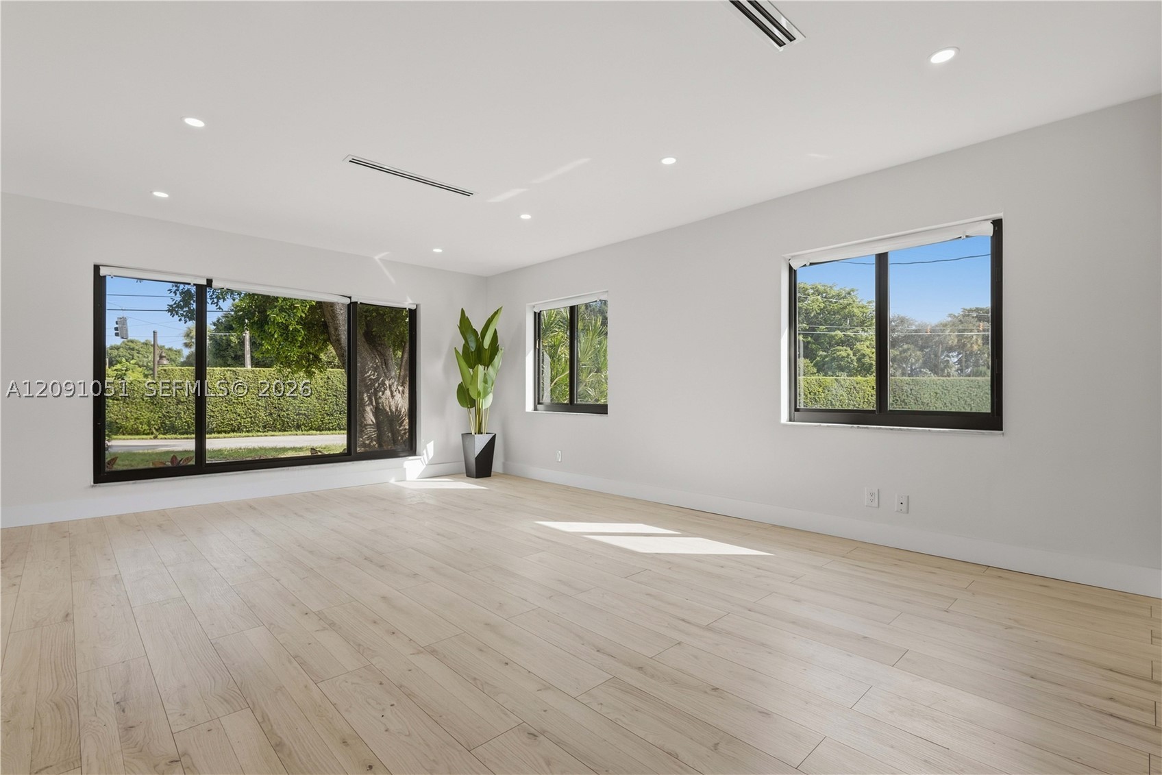 4280 NW 12th St, Coconut Creek FL 33066