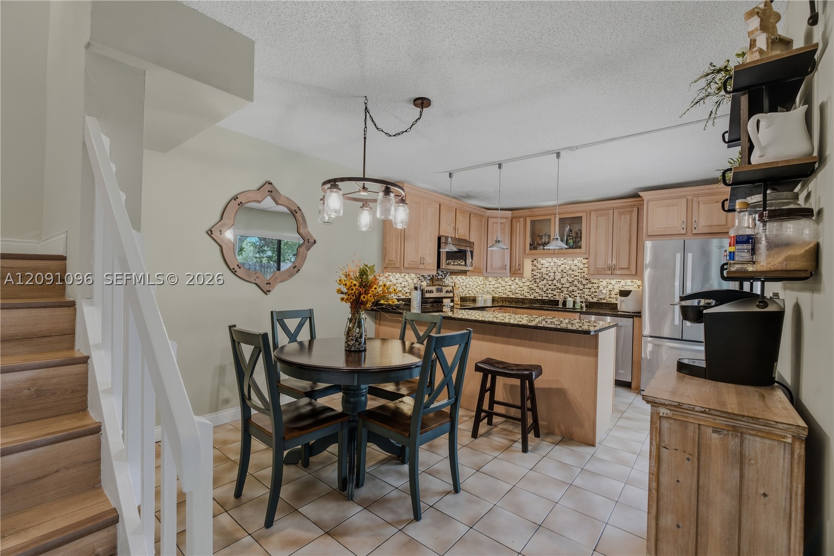 2160 White Pine Cir #B, Green Acres FL 33415