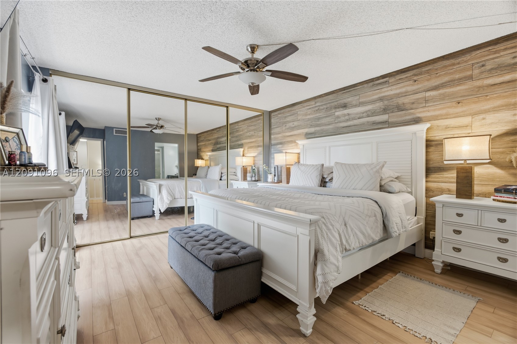 2160 White Pine Cir #B, Green Acres FL 33415