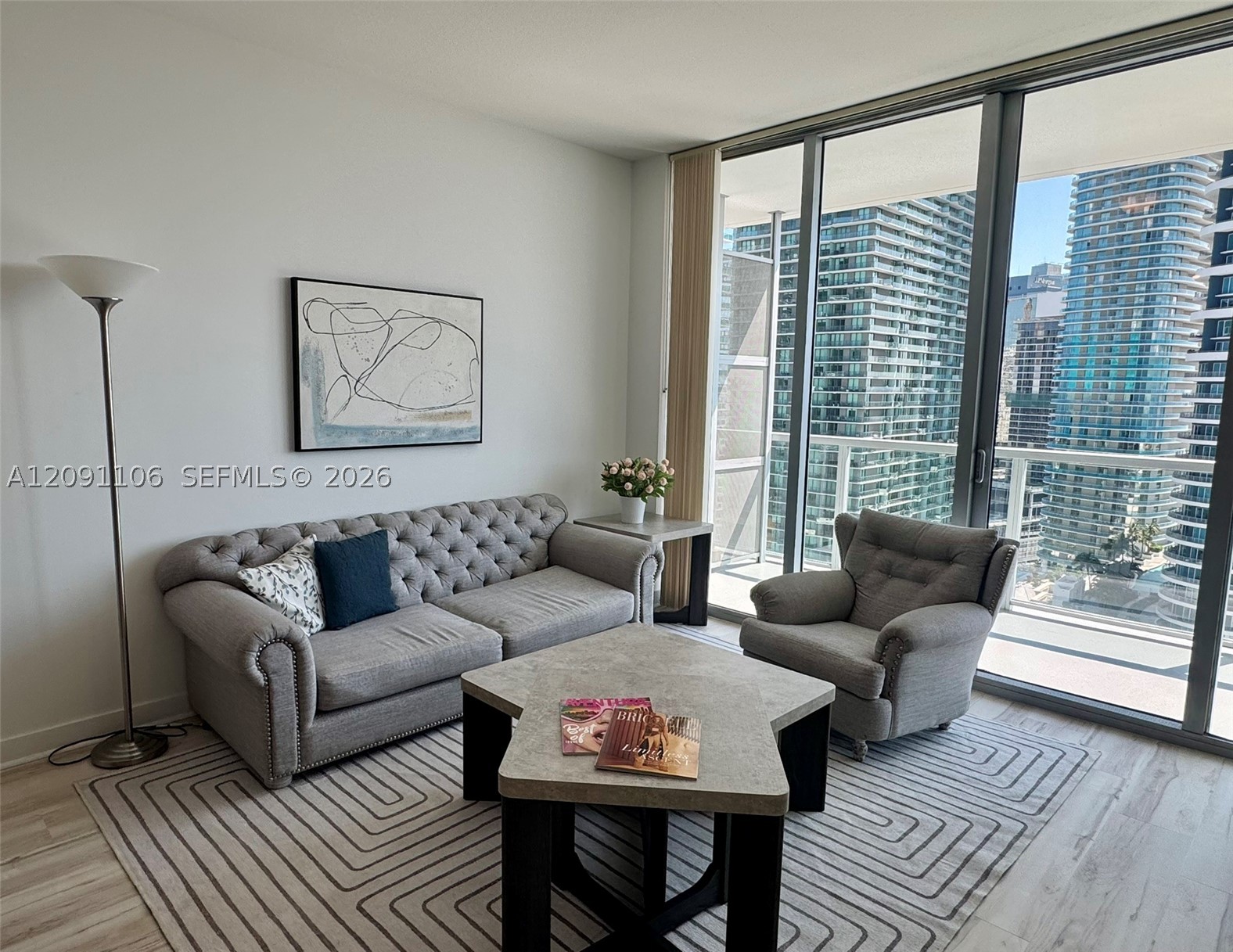 79 SW 12th St #3005, Miami FL 33130