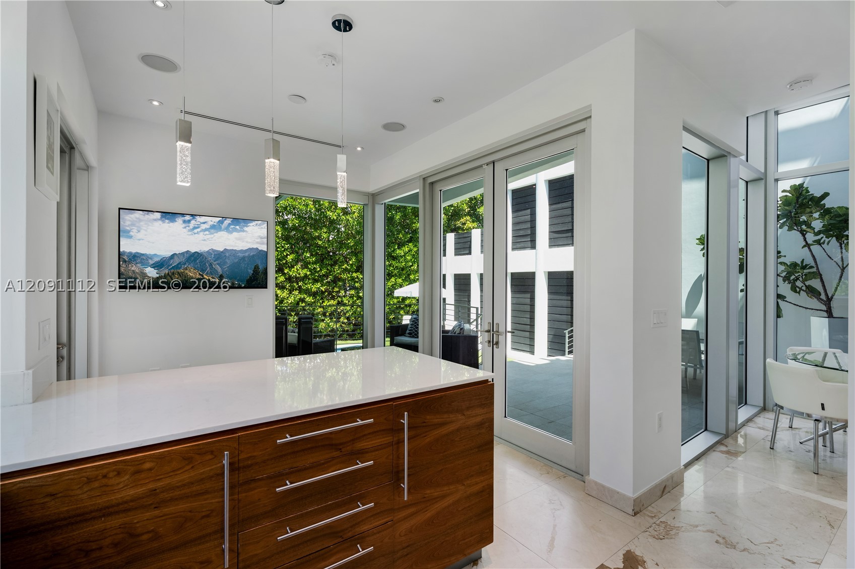 548 Fernwood Rd #548, Key Biscayne FL 33149