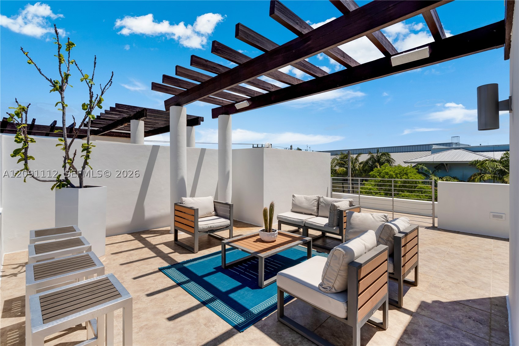 548 Fernwood Rd #548, Key Biscayne FL 33149