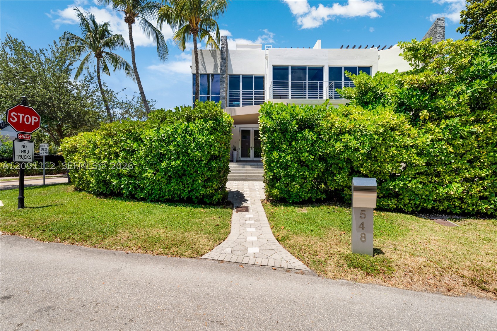548 Fernwood Rd #548, Key Biscayne FL 33149
