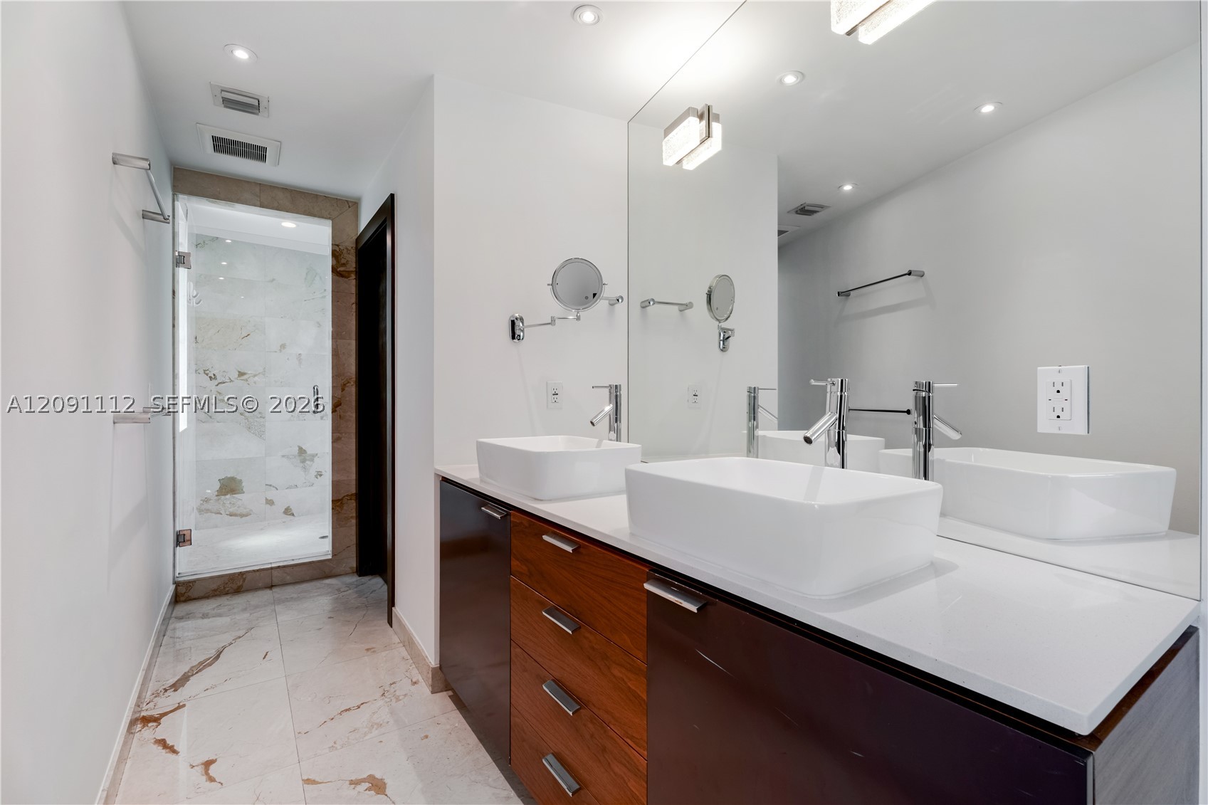 548 Fernwood Rd #548, Key Biscayne FL 33149