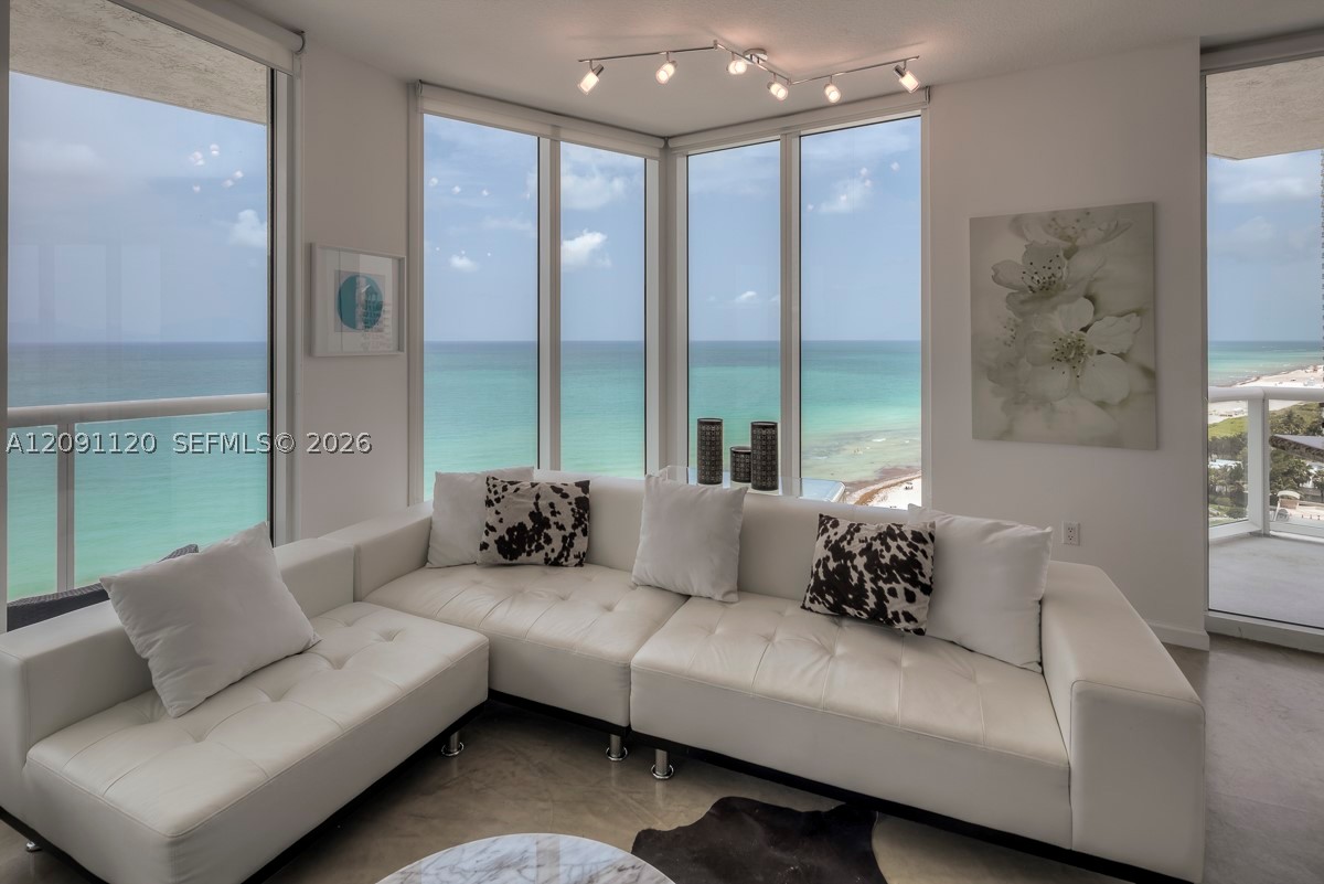 6515 Collins Ave #1503, Miami Beach FL 33141