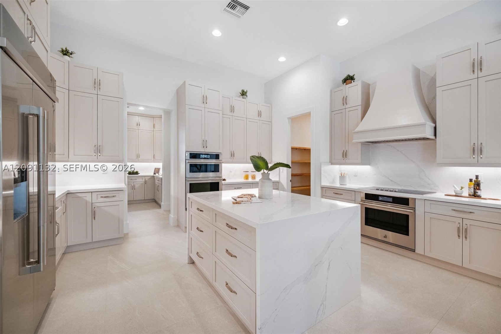 11900 SW 14th Pl, Davie FL 33325