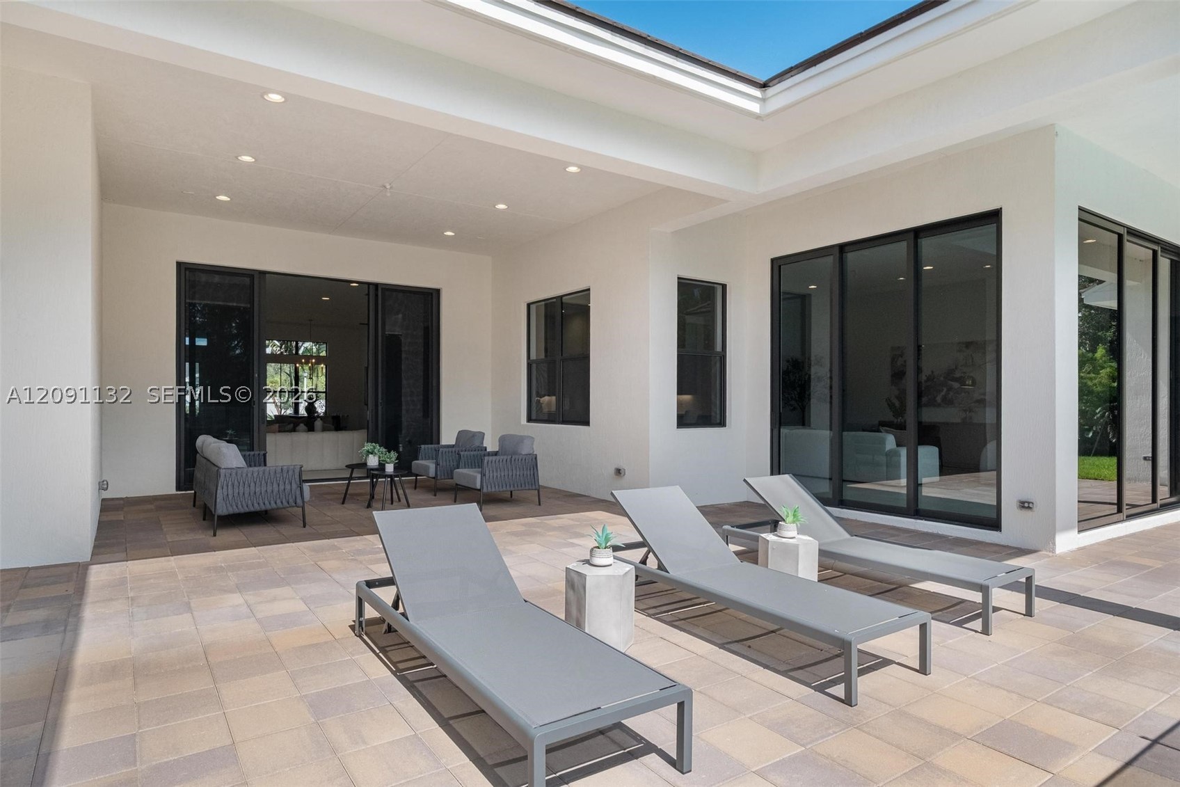 11900 SW 14th Pl, Davie FL 33325