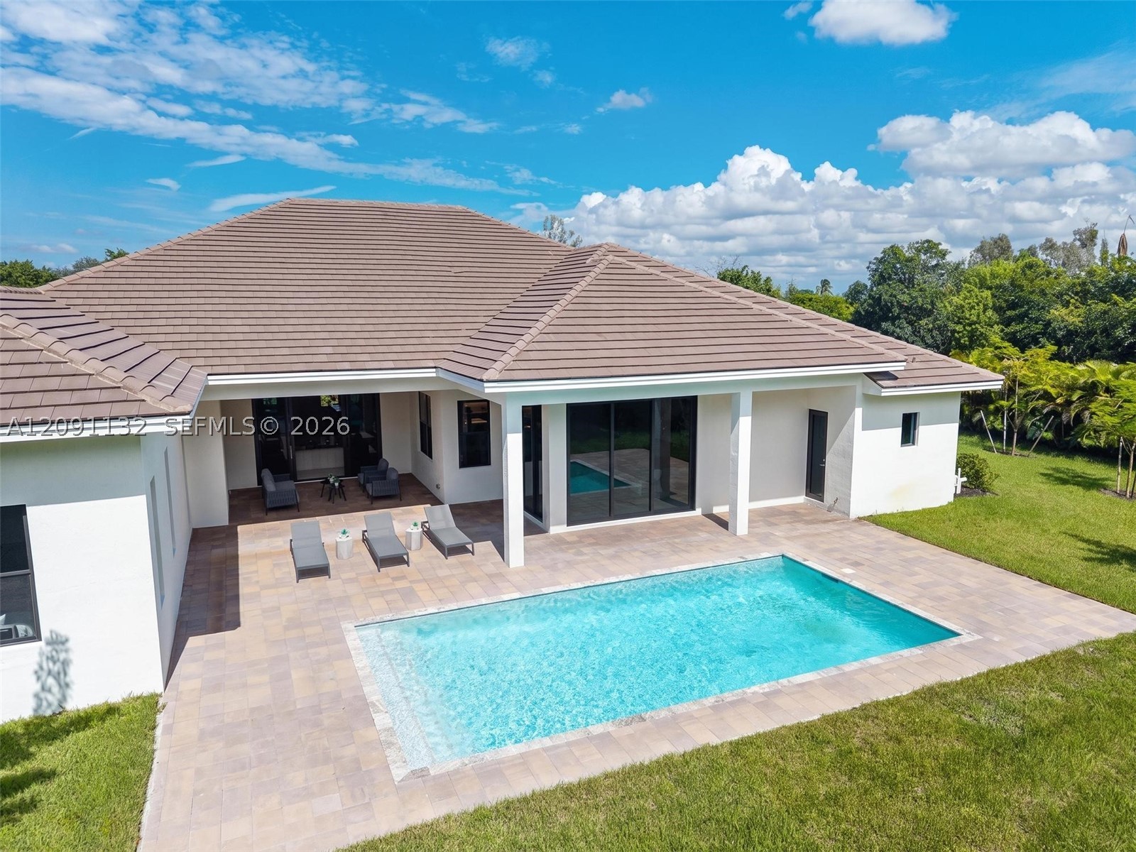 11900 SW 14th Pl, Davie FL 33325
