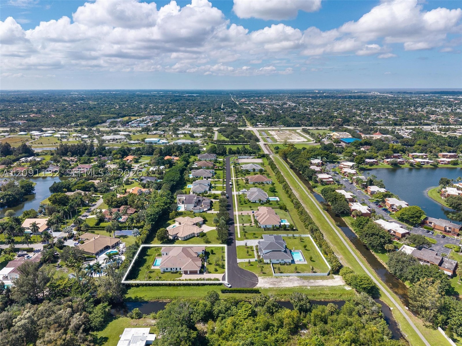 11900 SW 14th Pl, Davie FL 33325