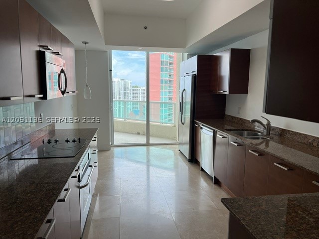 3330 NE 190th St #LPH14, Aventura FL 33180