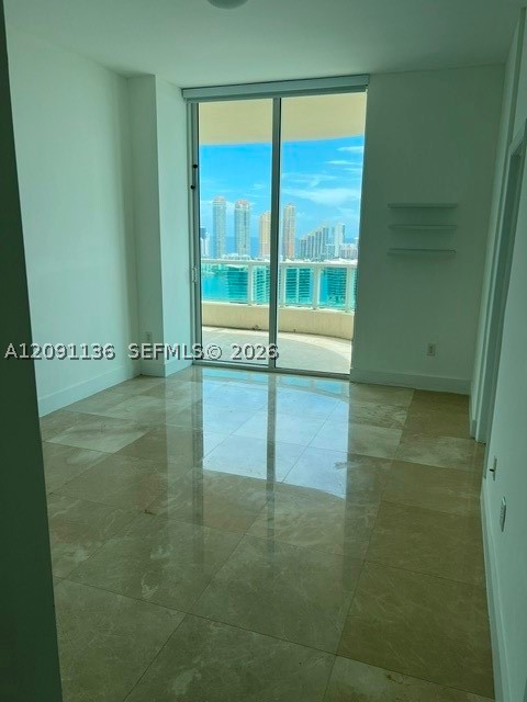 3330 NE 190th St #LPH14, Aventura FL 33180