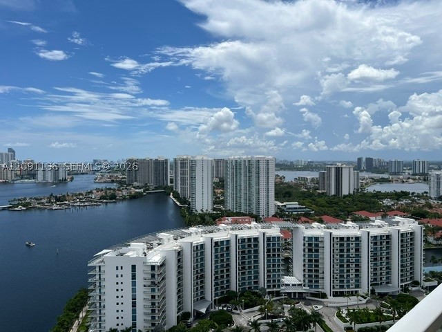 3330 NE 190th St #LPH14, Aventura FL 33180