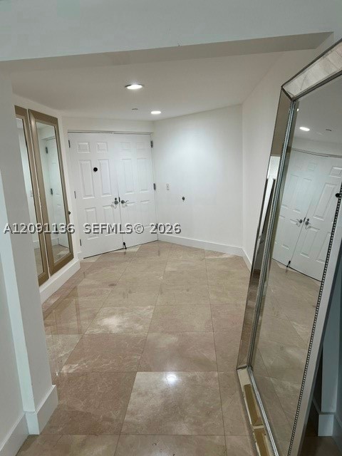 3330 NE 190th St #LPH14, Aventura FL 33180