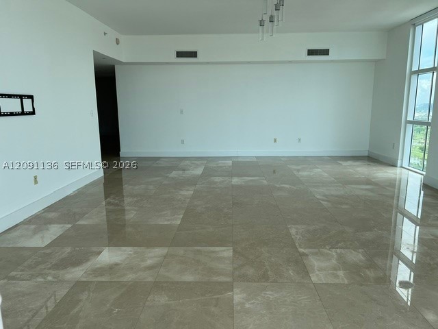 3330 NE 190th St #LPH14, Aventura FL 33180