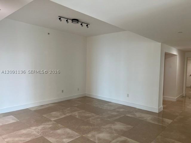 3330 NE 190th St #LPH14, Aventura FL 33180