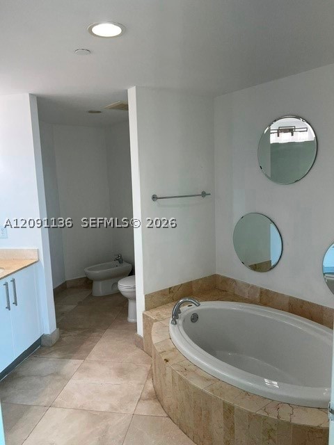 3330 NE 190th St #LPH14, Aventura FL 33180