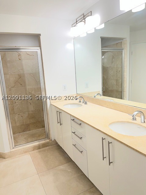 3330 NE 190th St #LPH14, Aventura FL 33180