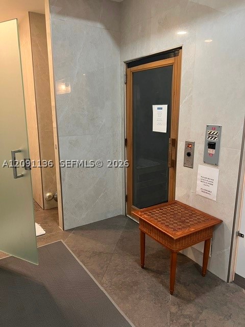 3330 NE 190th St #LPH14, Aventura FL 33180