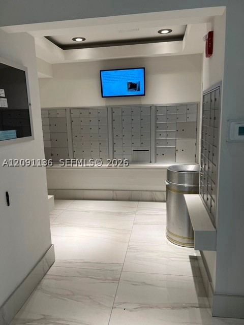 3330 NE 190th St #LPH14, Aventura FL 33180