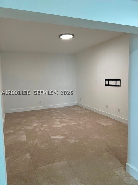 3330 NE 190th St #LPH14, Aventura FL 33180