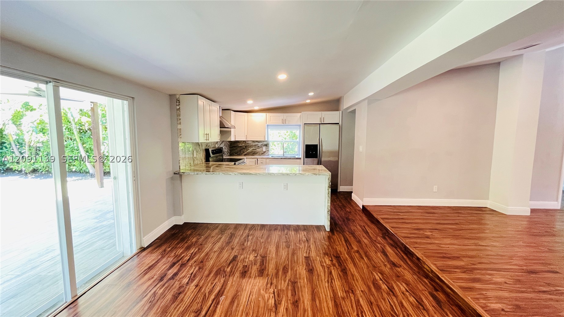2250 SW 23rd St, Miami FL 33145