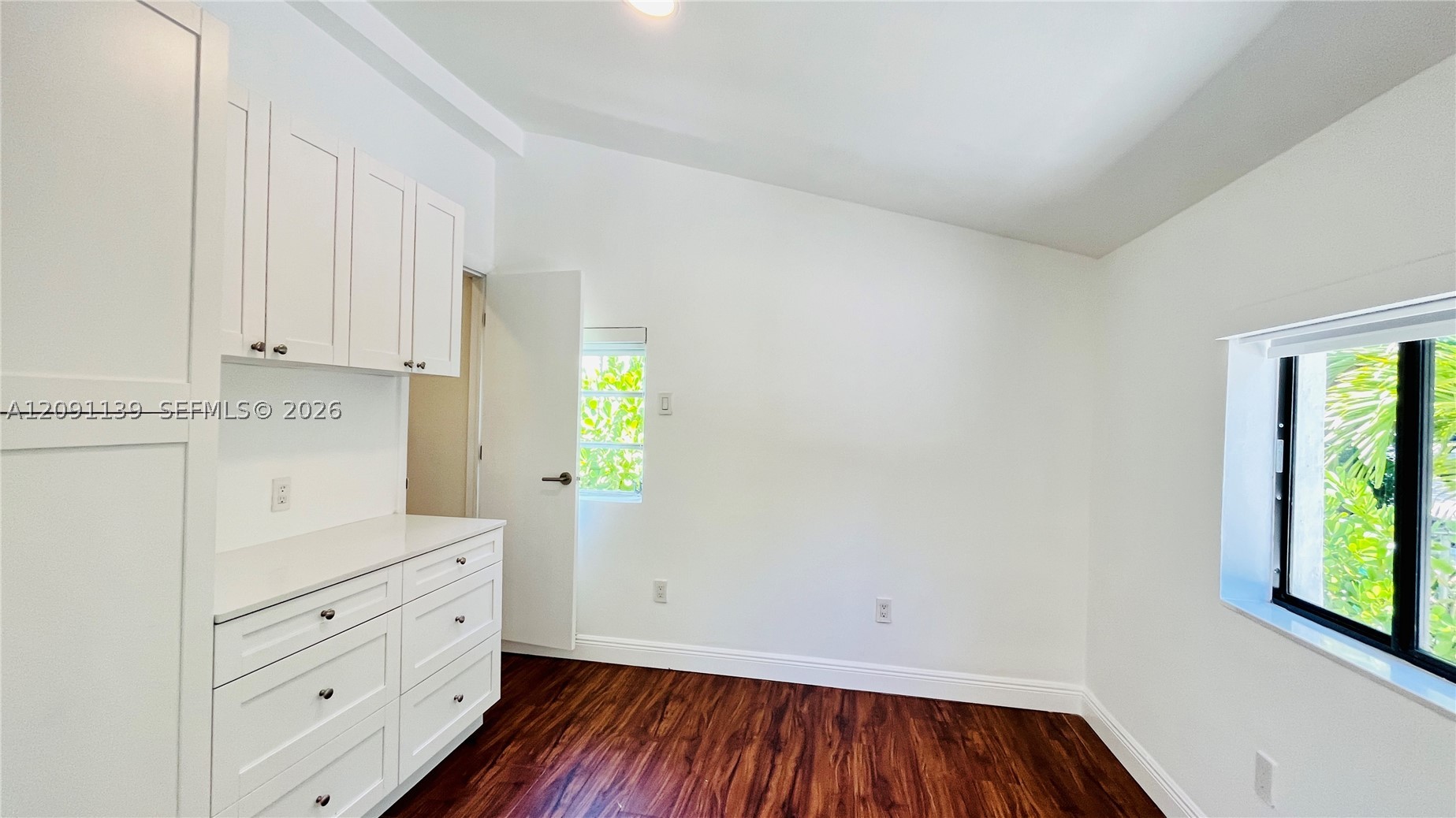 2250 SW 23rd St, Miami FL 33145