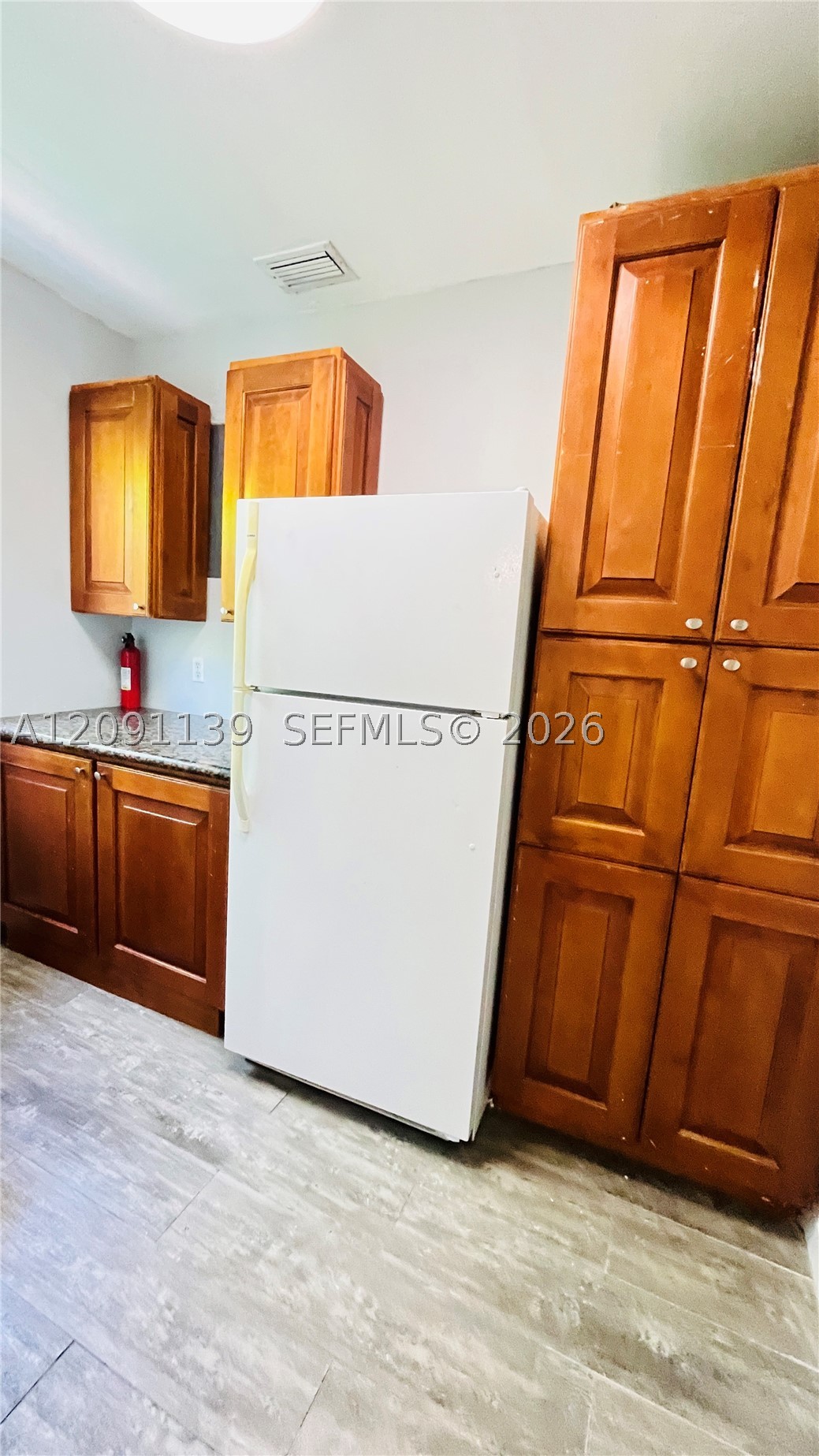 2250 SW 23rd St, Miami FL 33145