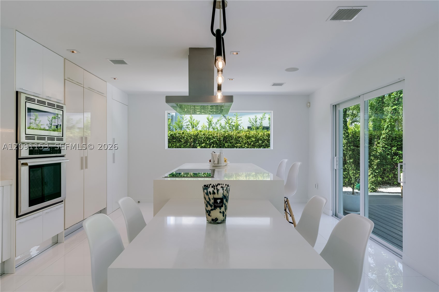 475 Woodcrest Rd, Key Biscayne FL 33149