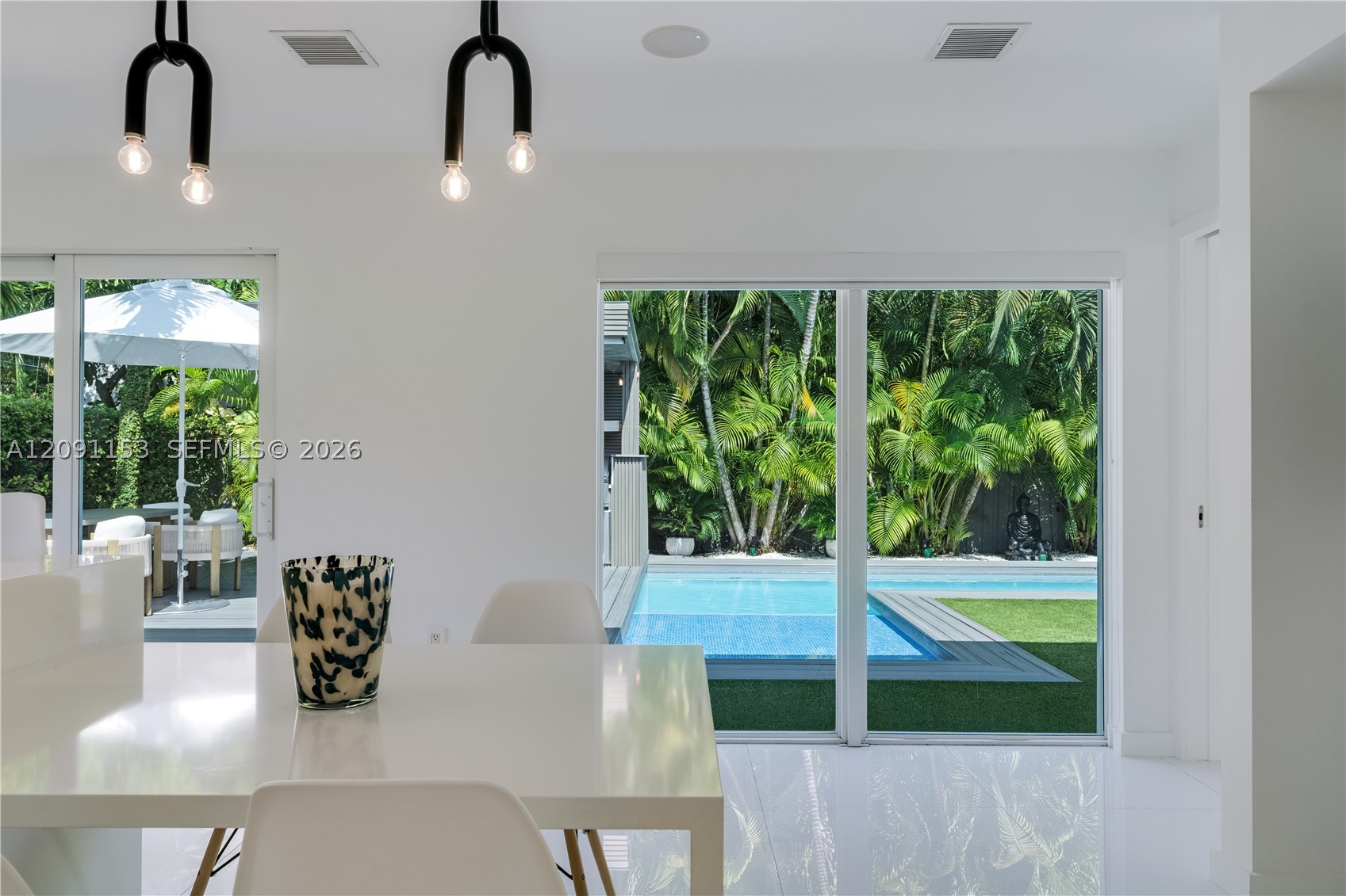 475 Woodcrest Rd, Key Biscayne FL 33149