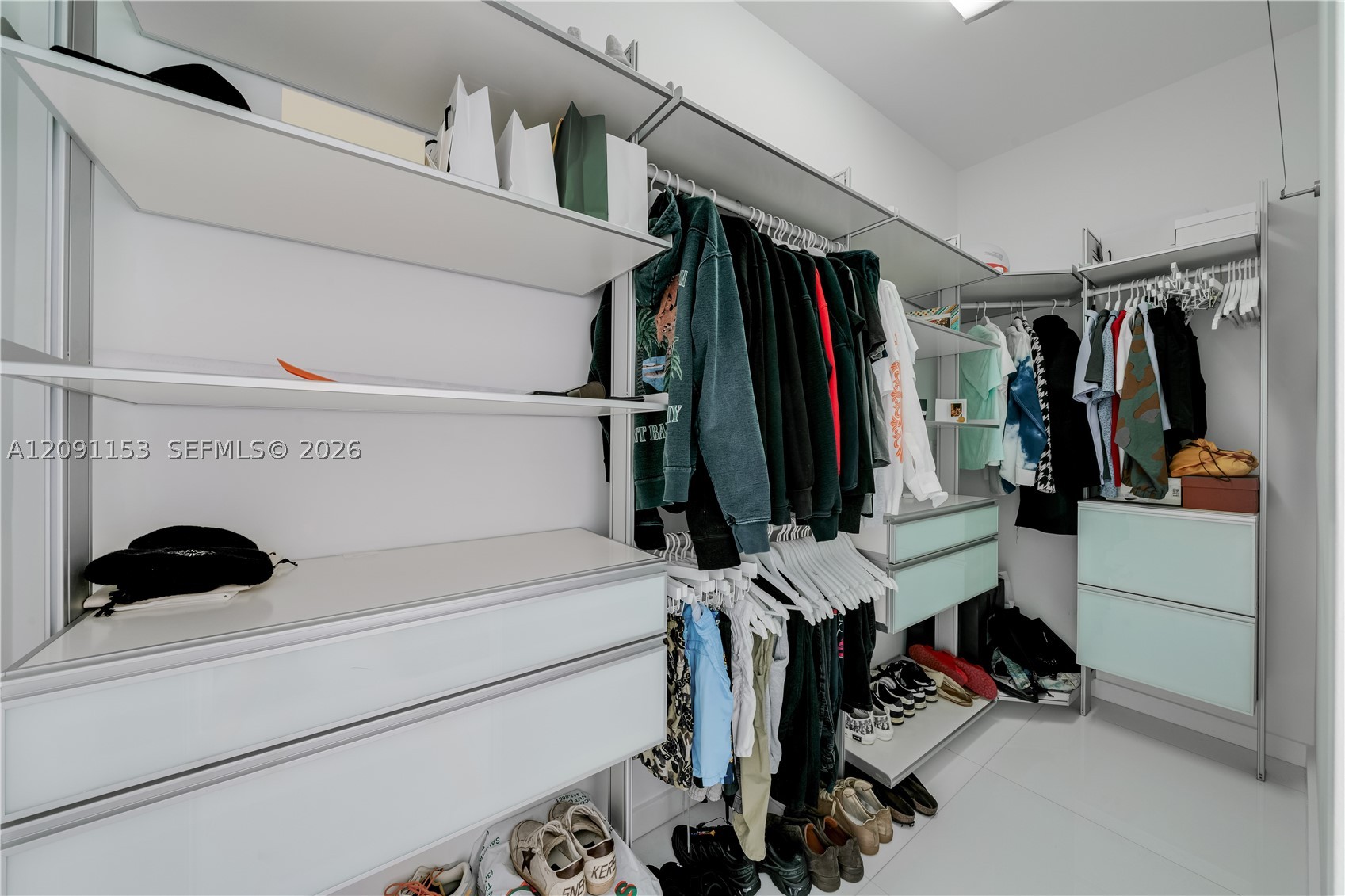 475 Woodcrest Rd, Key Biscayne FL 33149