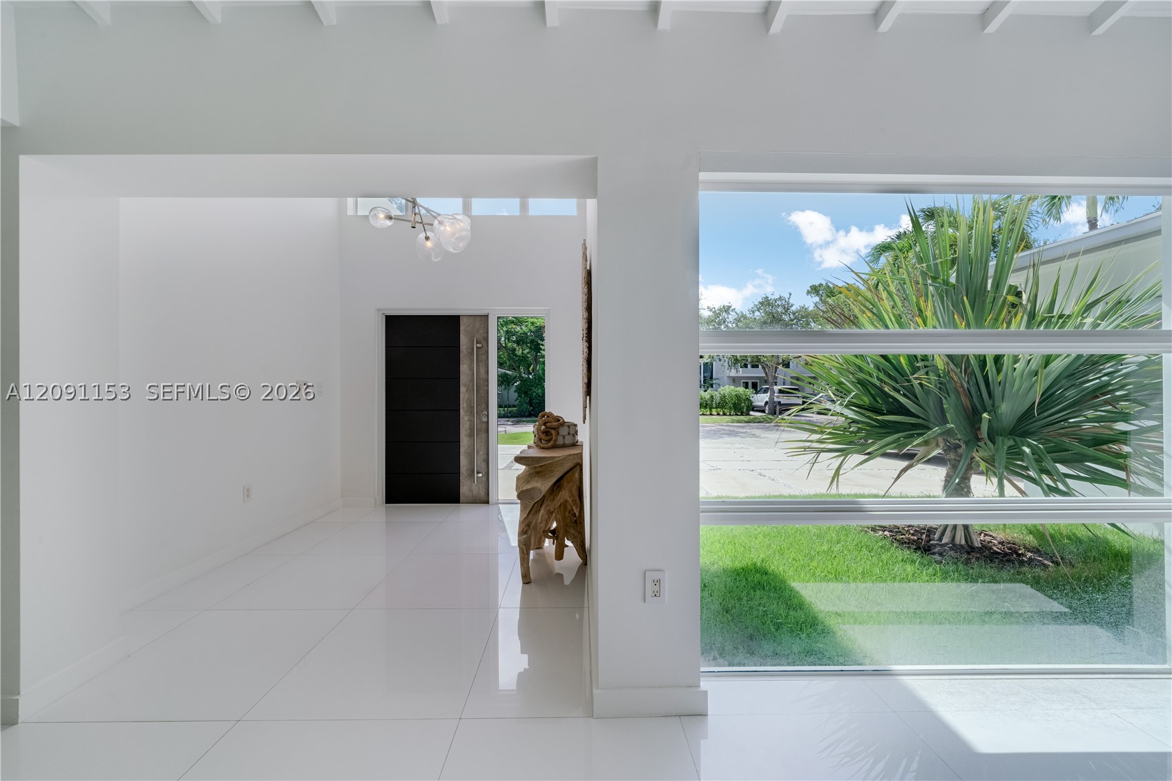 475 Woodcrest Rd, Key Biscayne FL 33149