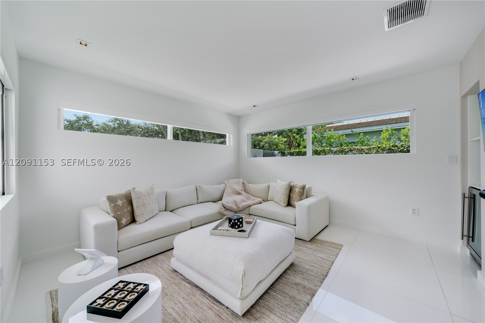 475 Woodcrest Rd, Key Biscayne FL 33149