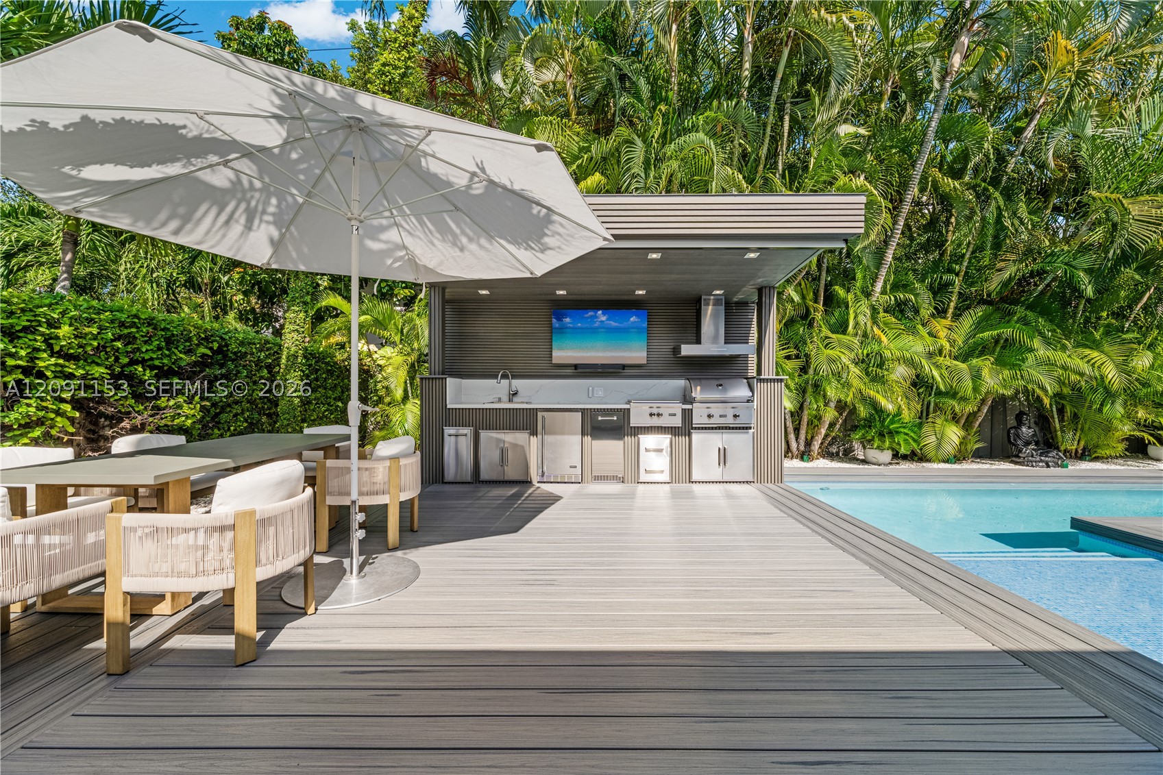 475 Woodcrest Rd, Key Biscayne FL 33149