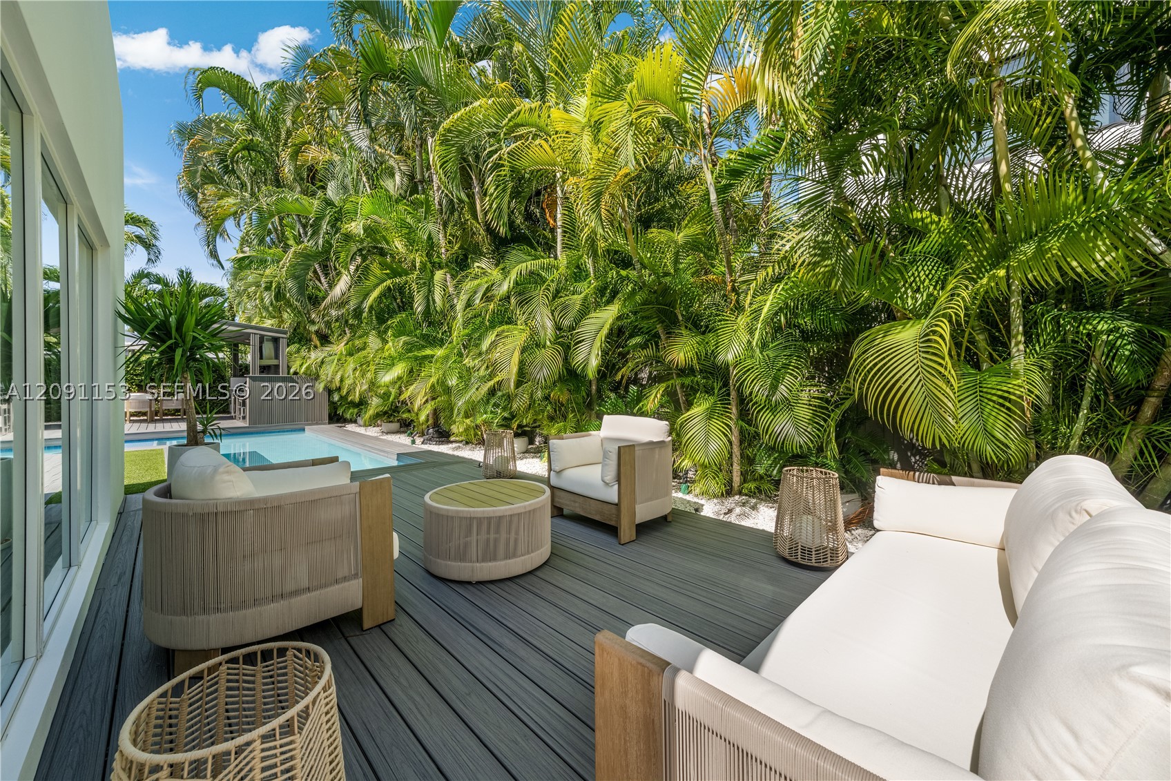 475 Woodcrest Rd, Key Biscayne FL 33149